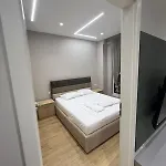 Apartamento Shehu Tirana