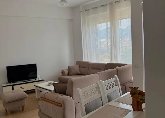 Shehu Διαμέρισμα